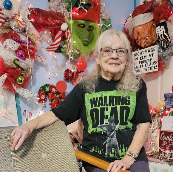 Meet your Posher, Wendy see our pictures - Picture 5 of 16